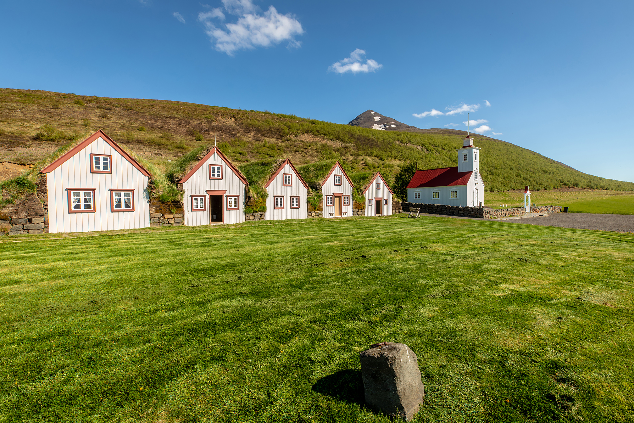 Laufás